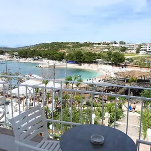 Emaar - Beachfront , Newly Renovated Nocleg ze śniadaniem